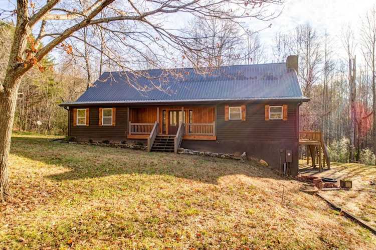 139 Windwood Way, Fairmount, GA 30139 - Premier Atlanta Real Estate Photo 1