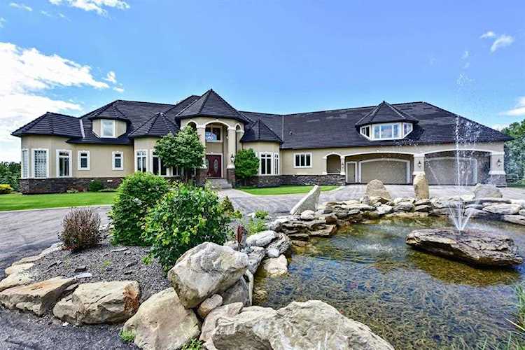 32091 Badger Rd Rural Rocky View County, AB T4C 0B6