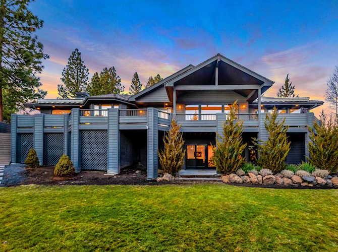 1053 NW Promontory Bend, OR 97703