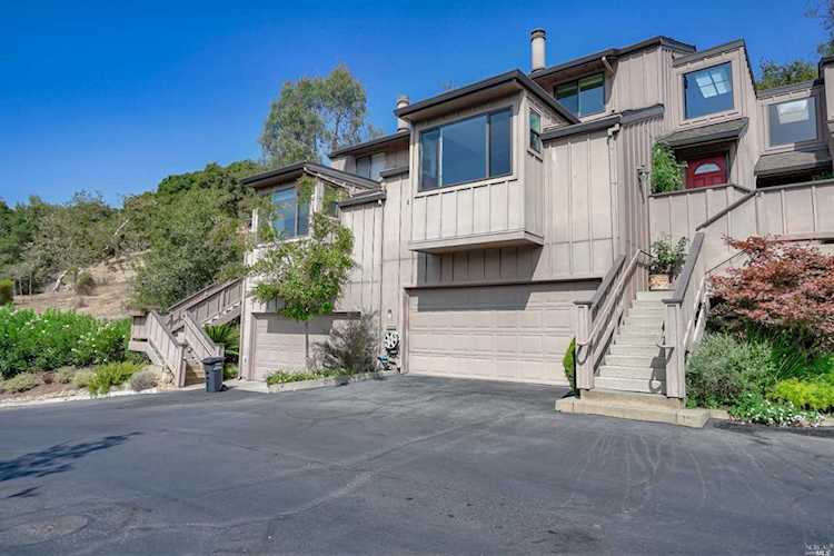 11 Josefa Court Novato, CA 94949 | MLS 22023192 Photo 1