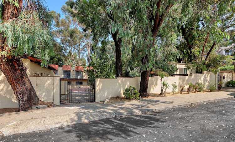 7717 Ludington Pl La Jolla, CA 92037