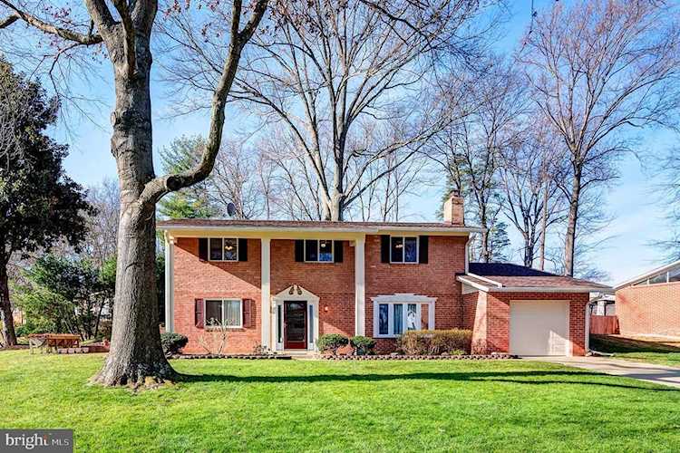 4890 Wheatstone Dr Fairfax, VA 22032 | MLS ® VAFX1170974 Photo 1