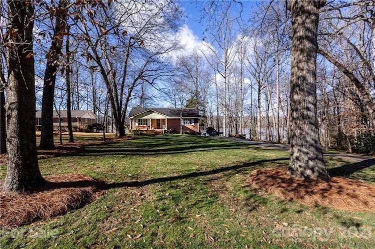 5412 & 5406 Cold Harbor Dr Charlotte, NC 28214