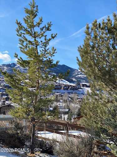 2775 Sackett Dr Park City, UT 84098