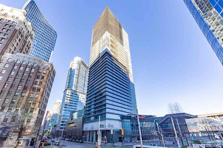 1011 W Cordova Street #2907 Vancouver, BC V6C 0B2