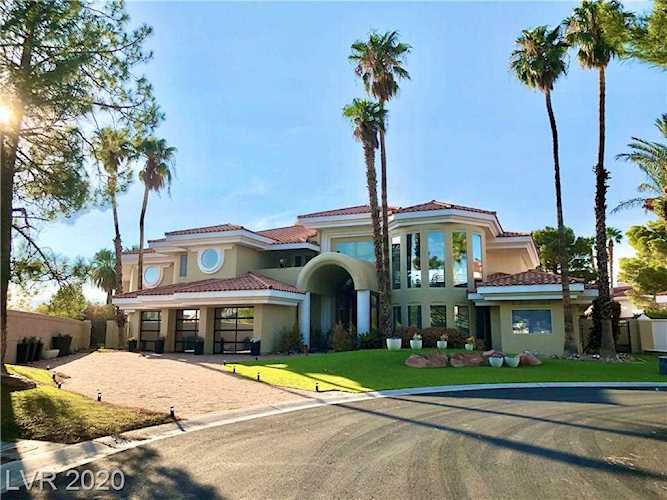 42 Sawgrass Ct Las Vegas, NV 89113