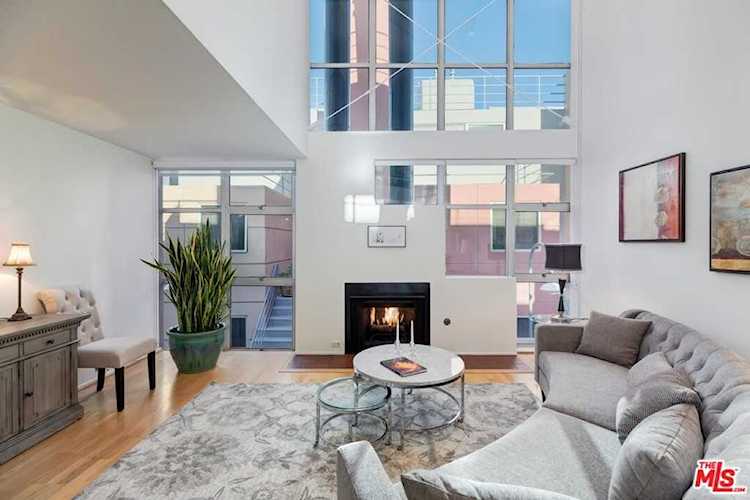 2433 28th Street #M Santa Monica, CA 90405