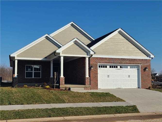 1002 Ridge View Dr Jeffersonville, IN 47130