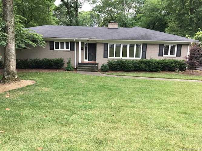 4148 Chelmsford Rd Charlotte, NC 28211