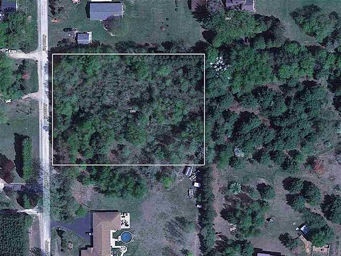 2200 Jesse Ln Suamico, WI 54313