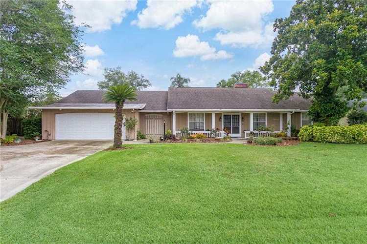 7633 Orange Tree Ln Orlando, FL 32819