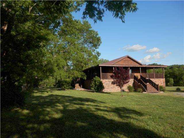 2425 Allisona Rd Eagleville, TN 37060