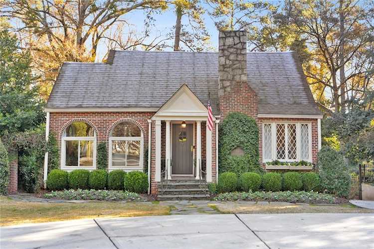 551 E Wesley Rd NE Atlanta, GA 30305