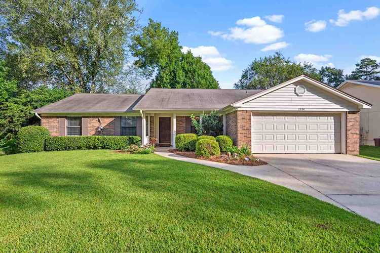 2994 Candlestick Dr Tallahassee, FL 32309 in Foxcroft Photo 1