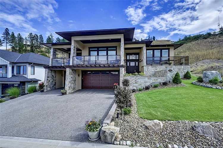 5661 Jasper Way Kelowna, BC V1W5L7