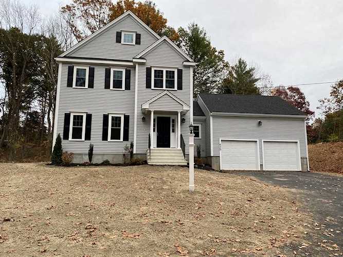3 Hill Street Northbridge, MA 01588