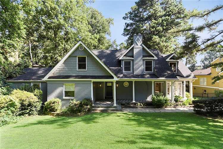 52 Putnam Circle NE, Atlanta, GA 30342 - Premier Atlanta Real Estate Photo 1