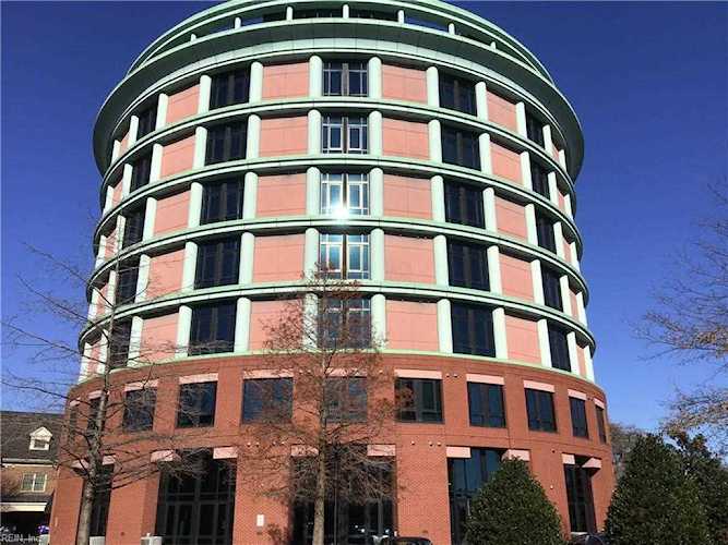 415 Saint Pauls Blvd #407 Norfolk, VA 23510