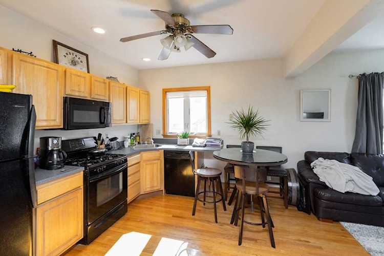 505 E 8th Boston, MA 02127
