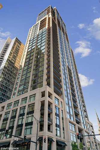 9 W Walton St #2802 Chicago, IL 60610 | MLS 10960511 Photo 1