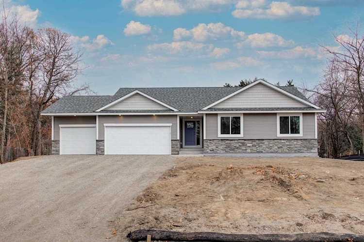 18560 Ogden Street Elk River, MN 55330