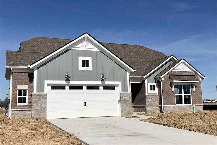 4112 Backstretch Ln Bargersville, IN 46106