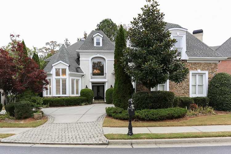 1870 River Falls Dr Roswell, GA 30076