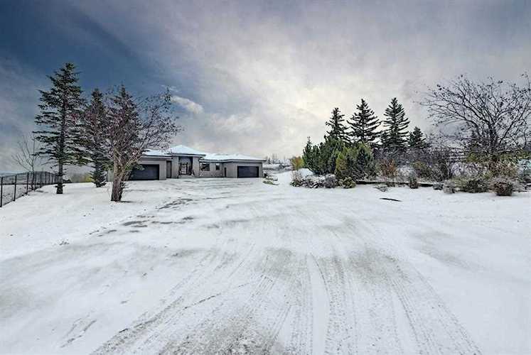 31239 Twp Rd 252 Rural Rocky View County, AB T3Z 1E8