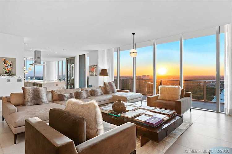 330 Sunny Isles Blvd #5TS01 Sunny Isles Beach, FL 33160