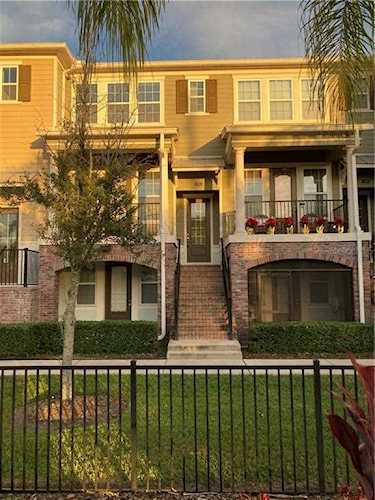 208 Queen Palm Ct Altamonte Springs, FL 32701