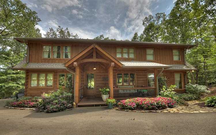 21 Azure Point Blue Ridge, GA 30513