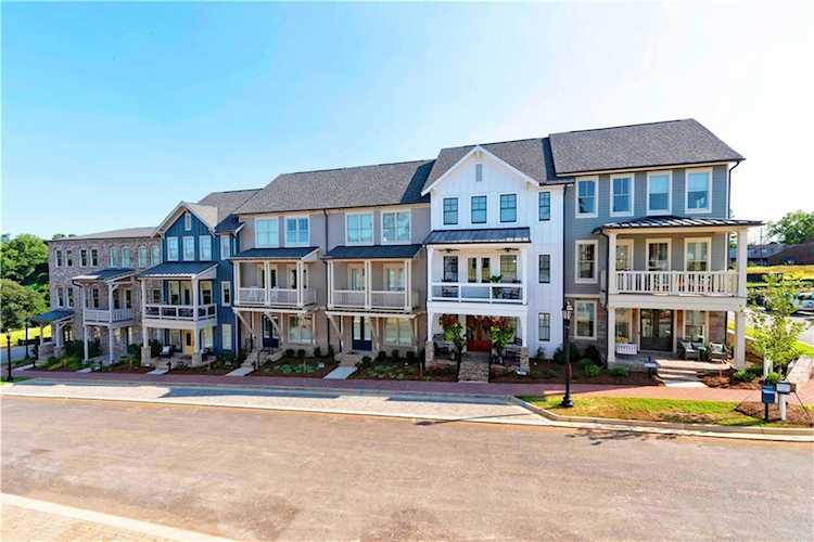 805 Maplewood Dr #26 Roswell, GA 30075