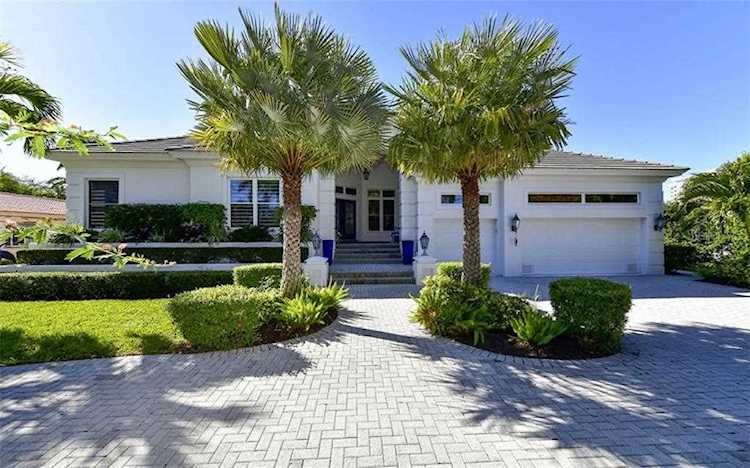 431 S Washington Dr Sarasota, FL 34236