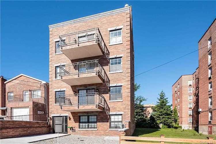 211 W 252nd Street #1 Bronx, NY 10471