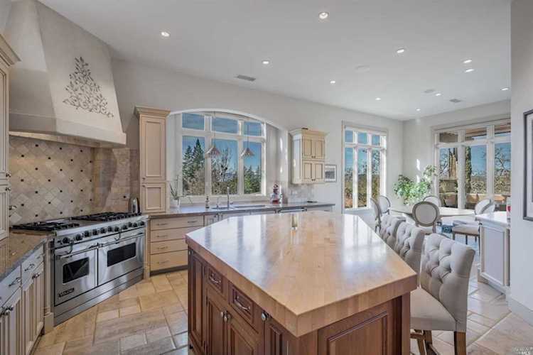418 Saint Andrews Drive Napa, CA 94558