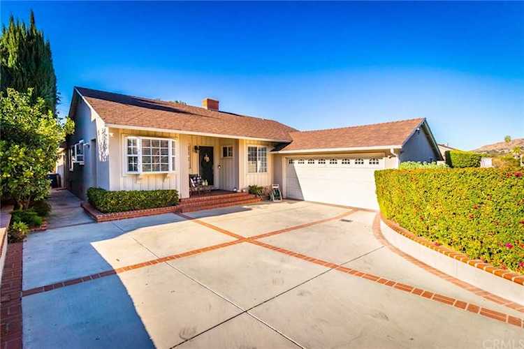 1831 Richard Street Burbank, CA 91504
