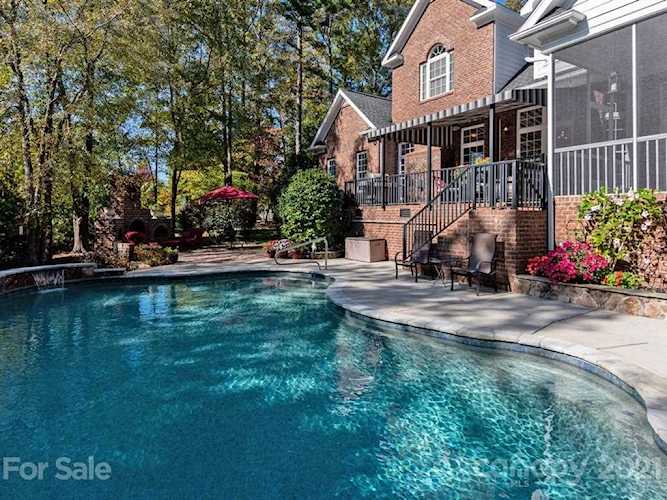 247 Horton Grove Rd Fort Mill, SC 29715