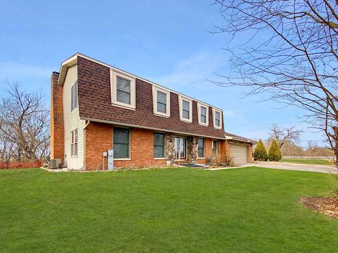 11455 N Tabler Rd Minooka, IL 60447