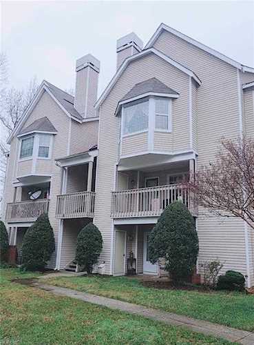 home for sale in Williamsburg Commons Williamsburg VA 23185 - MLS 10356000 Photo 1