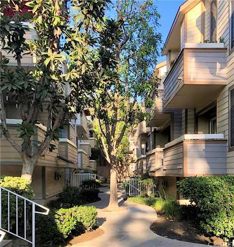 11150 Glenoaks Boulevard #187 Pacoima, CA 91331