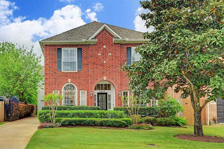 4403 Dorothy St Bellaire, TX 77401