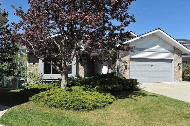 315 Hawkdale Bay NW Calgary, AB T3G 3M8