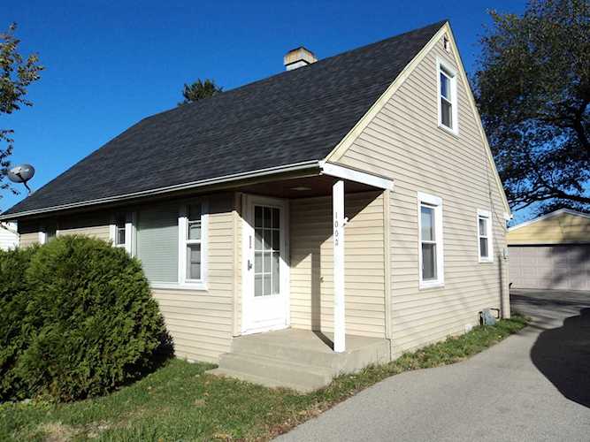 1003 Lotus Dr Round Lake Beach, IL 60073