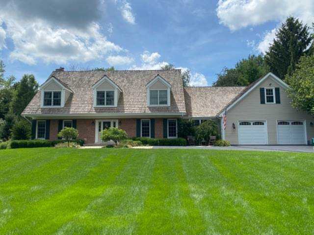 284 Pebble Creek Dr Tower Lakes, IL 60010