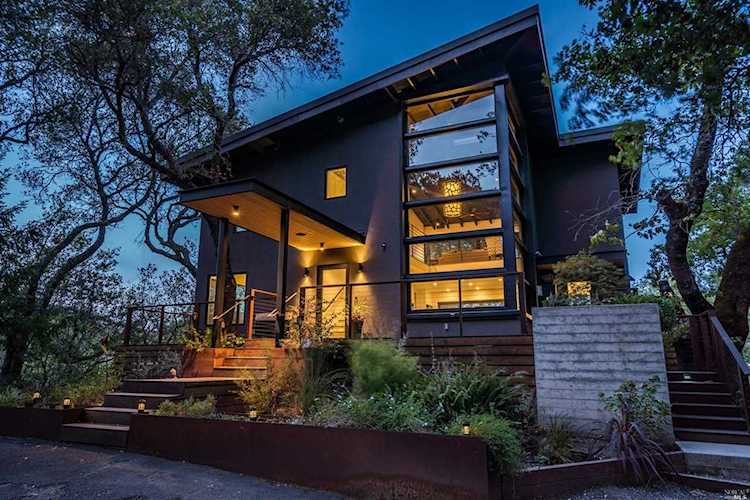 3704 Monticello Road Napa, CA 94558