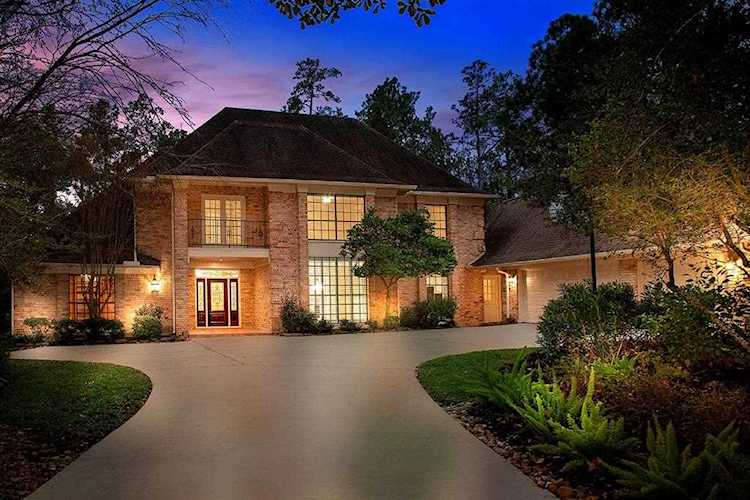 14 Watertree Ct The Woodlands, TX 77380