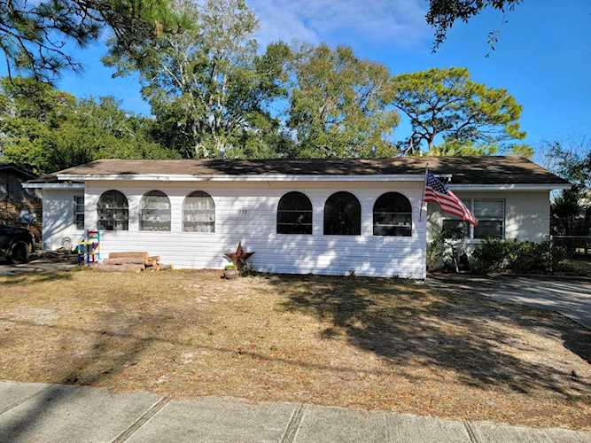 258 Glenview Avenue Valparaiso, FL 32580