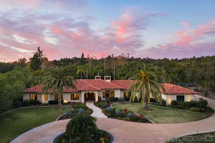 18072 Rancho La Cima Corte Rancho Santa Fe, CA 92067