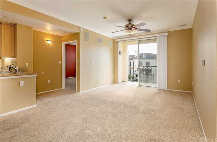3400 Watermarke Place Irvine, CA 92612