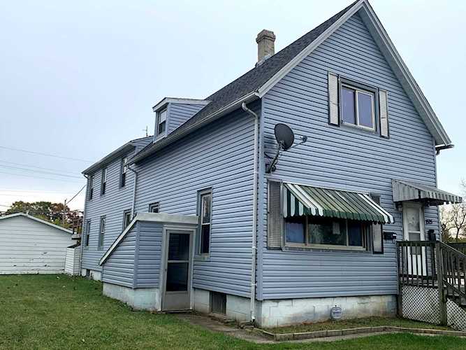 1525 Greenfield Ave North Chicago, IL 60064